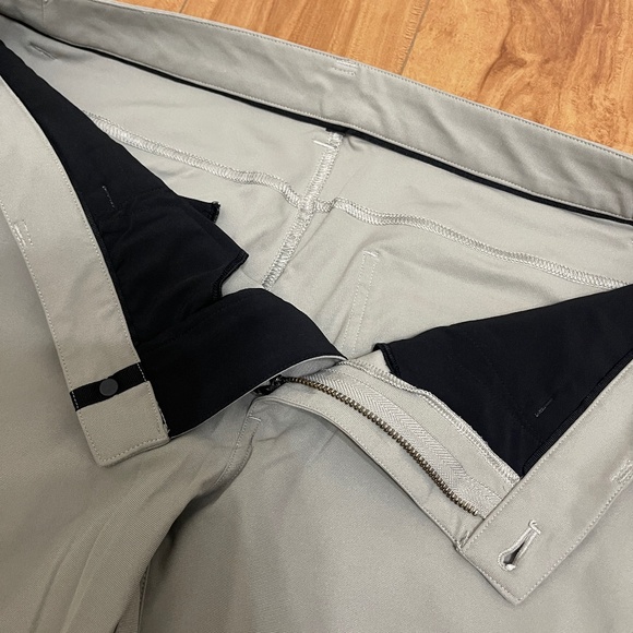 Lululemon Men Sand Gray Pants 33" Waist New without Tag - Picture 6 of 10